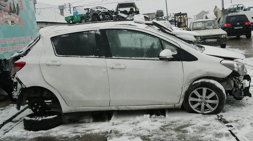 Dezmembrez Toyota Yaris , 2011-2014