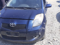 Dezmembrez Toyota Yaris din 2007, motor Diesel