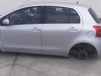 Dezmembrez Toyota Yaris din 2007