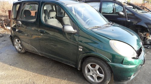 Dezmembrez Toyota Yaris Verso an fab 2004 1.4 D-4D 55kw (74cp) tip motor 1ND-TV.