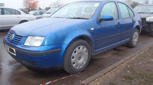 DEZMEMBREZ VOLKSWAGEN BORA 1,6 16V AN FABRICA