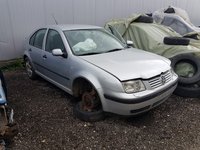 Dezmembrez Volkswagen Bora 1.9 TDI AJM 115 CP