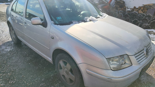 Dezmembrez Volkswagen Bora 2000 Limuzina 1.9 tdi