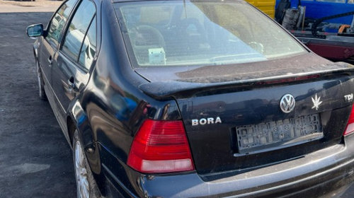 Dezmembrez Volkswagen Bora 2001 Berlina 1.9