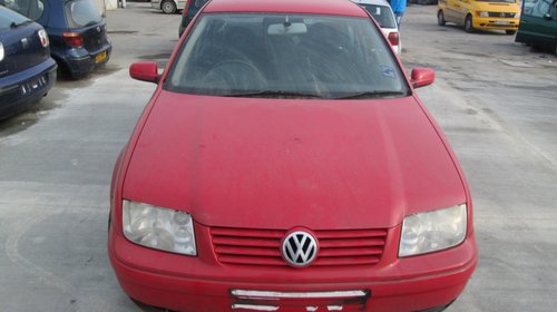 Dezmembrez volkswagen bora 2002 1.6 16v