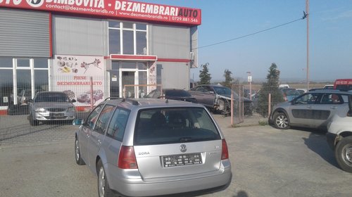 Dezmembrez volkswagen bora 4 motion, 2001 motor AJM, cutie viteze 6 trepte DRV, Xenon fabrica