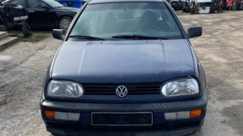 Dezmembrez Volkswagen Golf 3 1996 hatchback 1