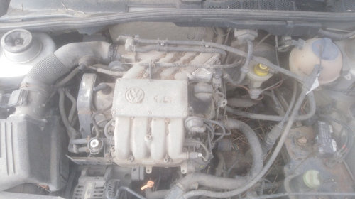 Dezmembrez Volkswagen Golf 3 1997 Hatchback 1.6 benzina (AFT)