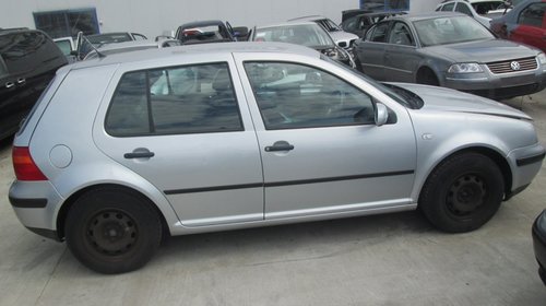 Dezmembrez volkswagen golf 4 1.4i tip bca din 2003