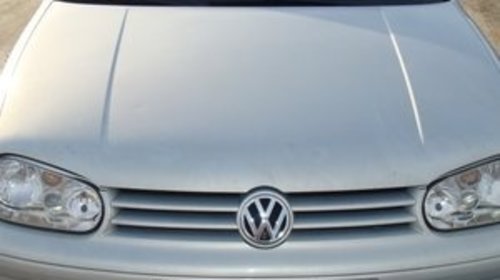 Dezmembrez Volkswagen Golf 4 1,6 FSI fsi ( NU