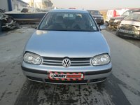 Dezmembrez volkswagen golf 4 1.6i din 2001