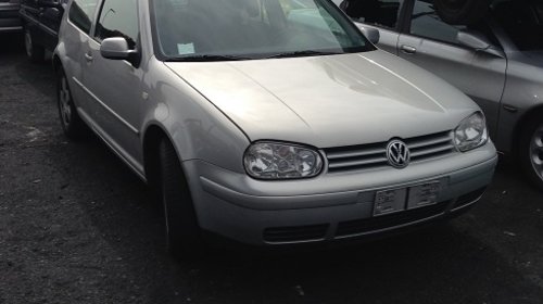 Dezmembrez Volkswagen Golf 4 1.9 tdi