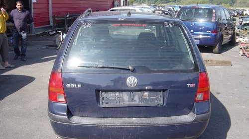 Dezmembrez Volkswagen Golf 4 1.9 Tdi