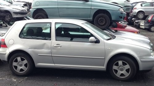 Dezmembrez Volkswagen Golf 4 1.9 tdi