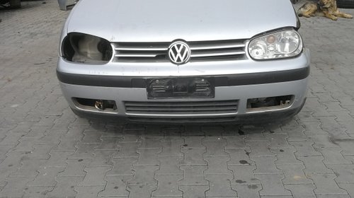 Dezmembrez Volkswagen Golf 4 2001 HATCHBACK 1