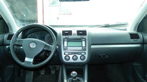 Dezmembrez Volkswagen Golf 5 , 2003-2008