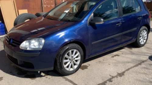 Dezmembrez Volkswagen Golf 5 2006 Hatchback 1