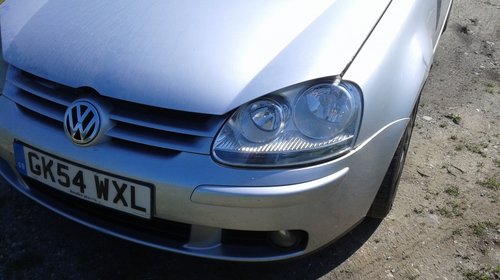 Dezmembrez Volkswagen Golf 5, an 2004, motor BKD, 2.0 diesel