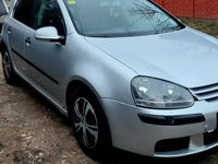 Dezmembrez Volkswagen Golf 5 motor 1.6 fsi BLP culoare gri