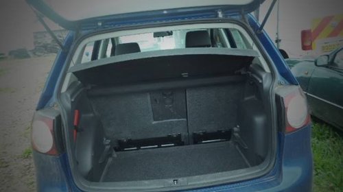 DEZMEMBREZ VOLKSWAGEN GOLF 5 PLUS, 2.0 BKD, 2006