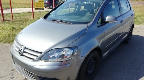 Dezmembrez Volkswagen Golf 5 Plus 2006 MONOVOLUM 1.9 TDI