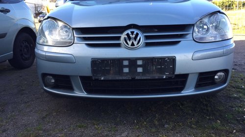 Dezmembrez Volkswagen Golf 5 UNITED 2.0 tdi B