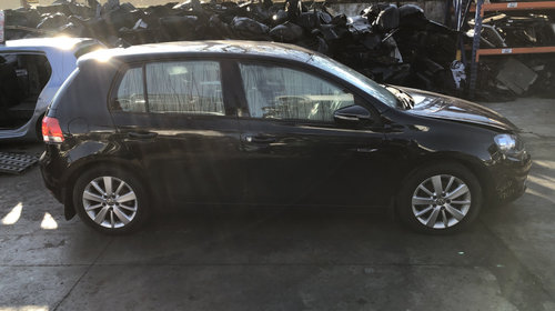 Dezmembrez Volkswagen Golf 6 2011 Hatchback 1.4 TSI