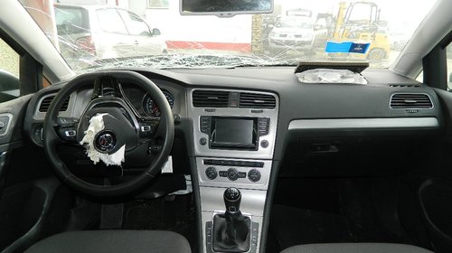 Dezmembrez Volkswagen Golf 7 1.6 Diesel