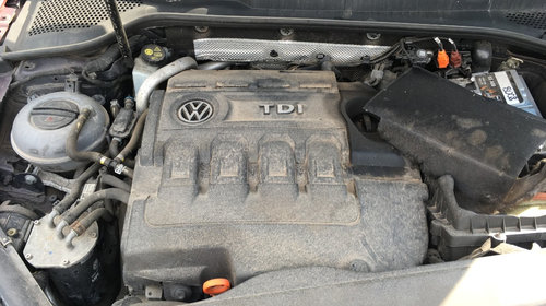 Dezmembrez Volkswagen Golf 7 2013 Hatchback 1.6 TDI