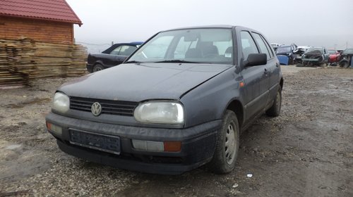 Dezmembrez Volkswagen Golf an 94 1,6