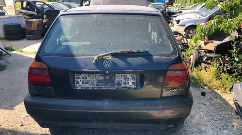 Dezmembrez Volkswagen Golf III 1.6i ABU