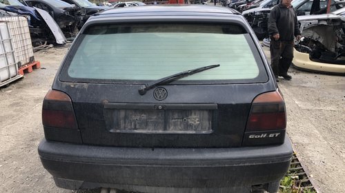 Dezmembrez Volkswagen Golf III 1.9 TDI