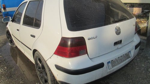 Dezmembrez Volkswagen Golf IV, 1.9TDI, 2003.