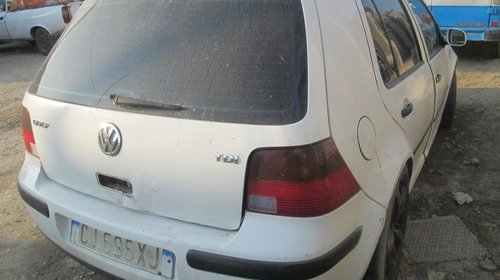 Dezmembrez Volkswagen Golf IV, 1.9TDI, 2003.