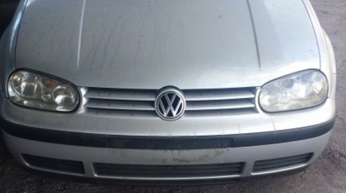 Dezmembrez Volkswagen Golf IV 2001 1.9 motori