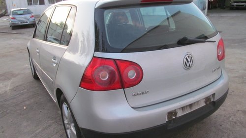 Dezmembrez Volkswagen Golf V 2007 2.0 TDI