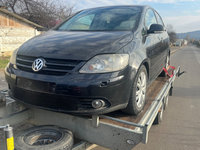 Dezmembrez volkswagen Golf V plus