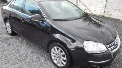 Dezmembrez Volkswagen Jetta 1.9 tdi 105CP din