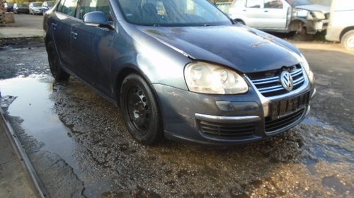 Dezmembrez Volkswagen Jetta 2007 BERLINA 1.9