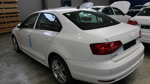 Dezmembrez Volkswagen Jetta 2017 Limuzina 2.0 tdi