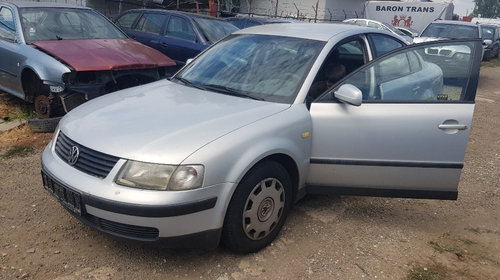 Dezmembrez Volkswagen Passat 1.9 tdi AFN 81kw