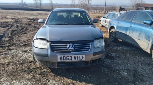 Dezmembrez Volkswagen Passat 1.9 TDI An: 2003