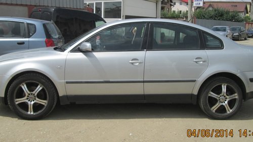 Dezmembrez Volkswagen Passat, 1.9 tdi, 2003.