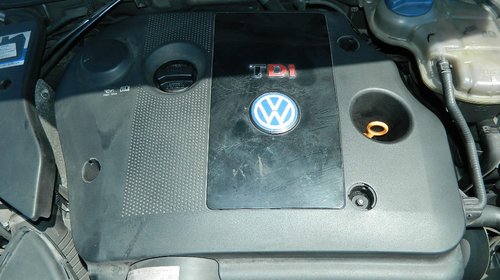 Dezmembrez Volkswagen Passat 1996-2000, motor 1.9 Diesel