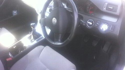 DEZMEMBREZ VOLKSWAGEN PASSAT 2.0 BKP, din 200