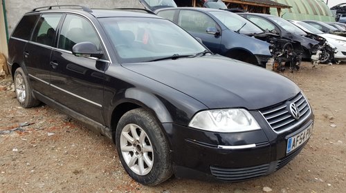 Dezmembrez Volkswagen Passat 2004 1.9 tdi 101