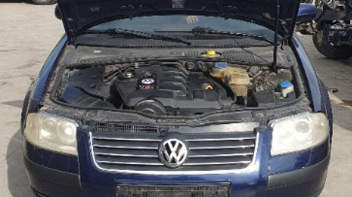 Dezmembrez Volkswagen Passat 5.5 Variant 1.9 tdi cod motor AWX 96kw an 2001