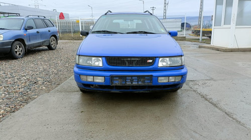 Dezmembrez Volkswagen Passat B4 1996 Break 1.