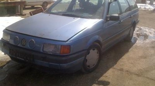 Dezmembrez VOLKSWAGEN PASSAT B4 brk din 1994 