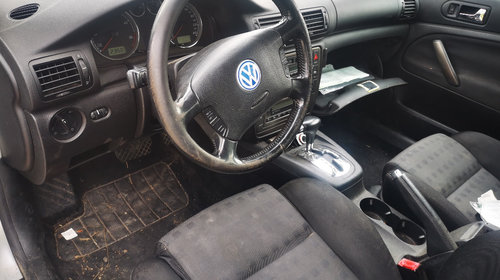 Dezmembrez Volkswagen Passat B5 2003 combi 1.9 tdi 131cp